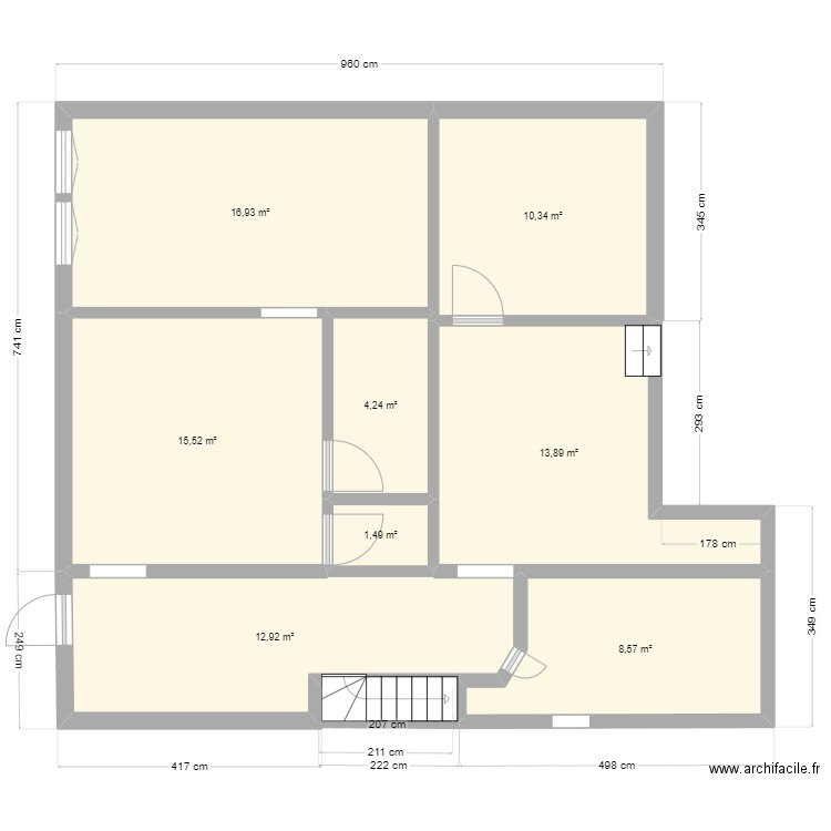 CAVE SCEAUX. Plan de 8 pièces et 84 m2