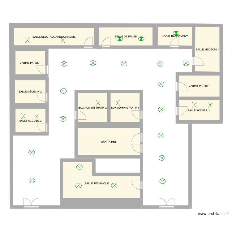 SST. Plan de 14 pièces et 121 m2