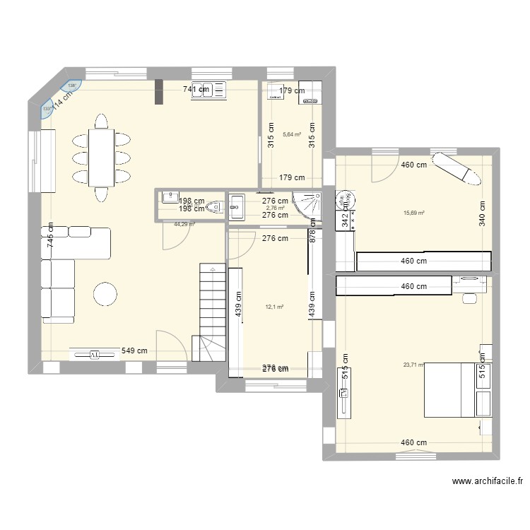 Maison BRSB. Plan de 7 pièces et 131 m2