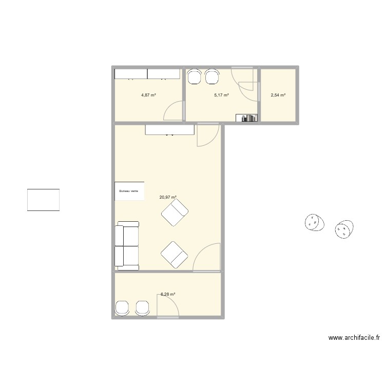 LOCAL RLM. Plan de 5 pièces et 40 m2