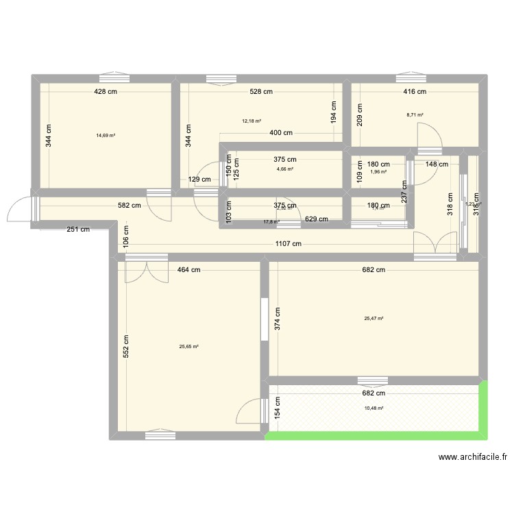 Appart. Plan de 12 pièces et 127 m2