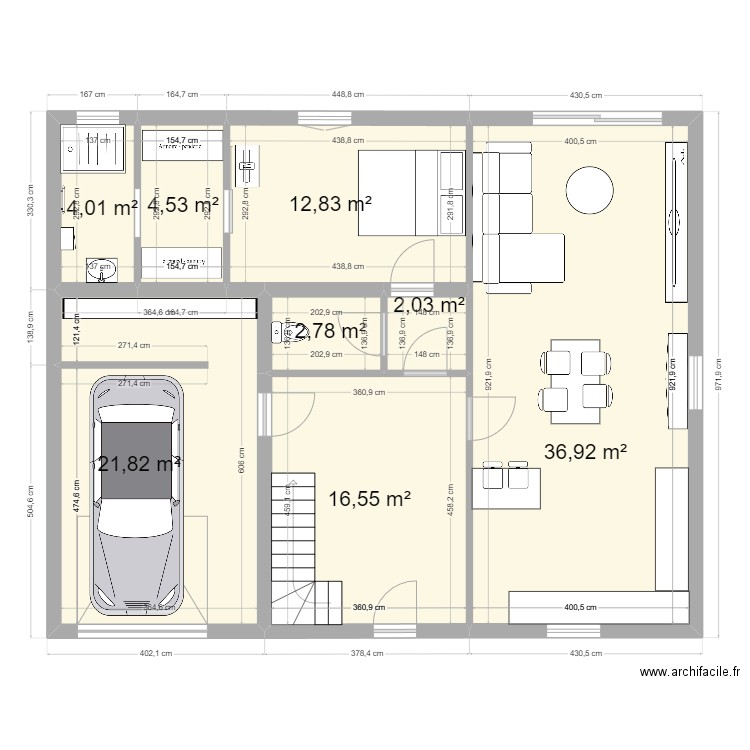 maison . Plan de 8 pièces et 101 m2