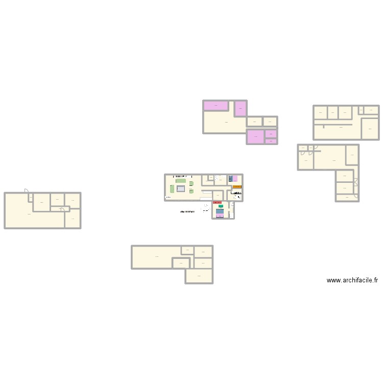 plan 2. Plan de 44 pièces et 672 m2