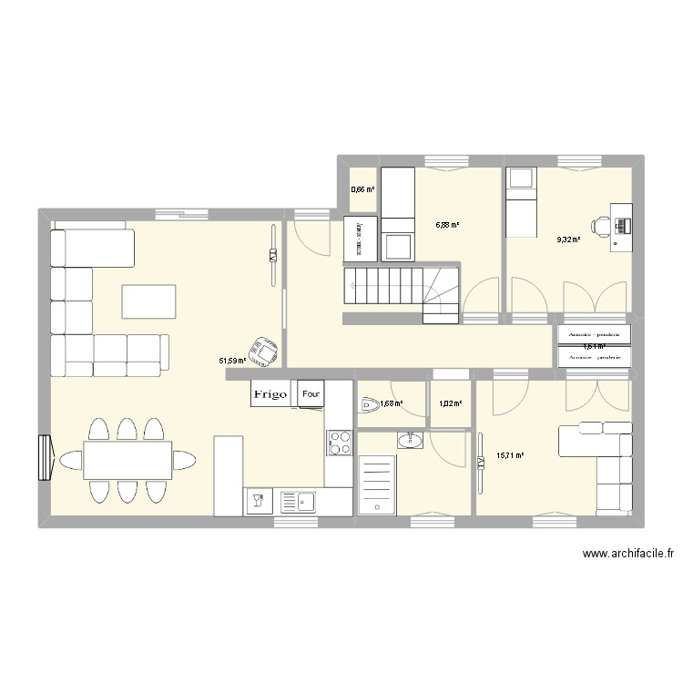 Maison actuelle. Plan de 8 pièces et 88 m2