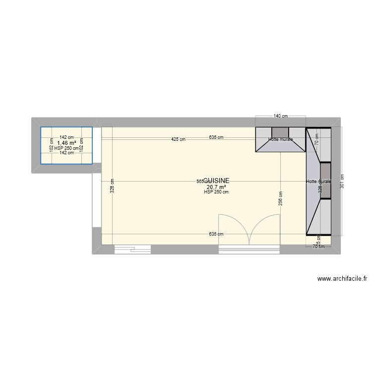 CUISINE TRAITEUR HOTTE. Plan de 2 pièces et 22 m2