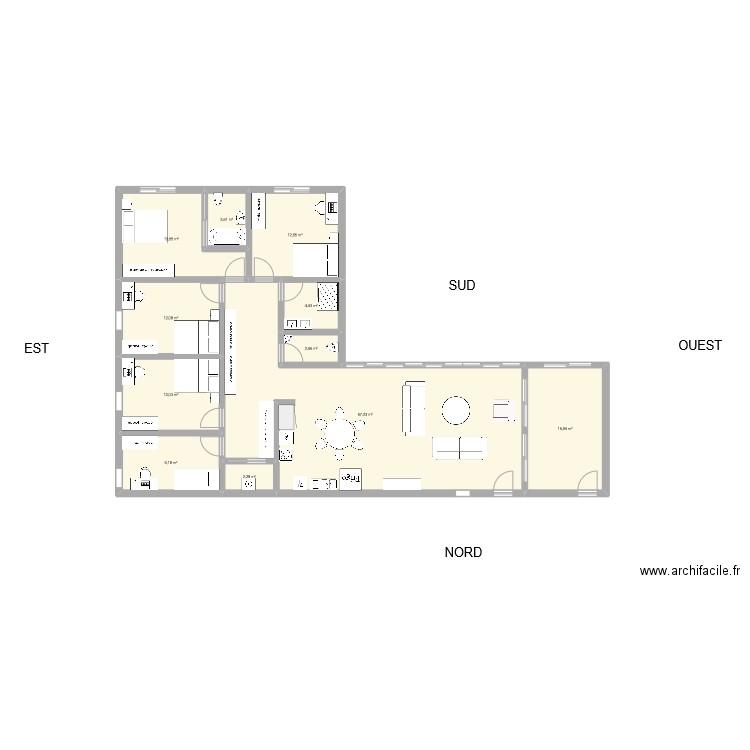 EN L. Plan de 11 pièces et 156 m2