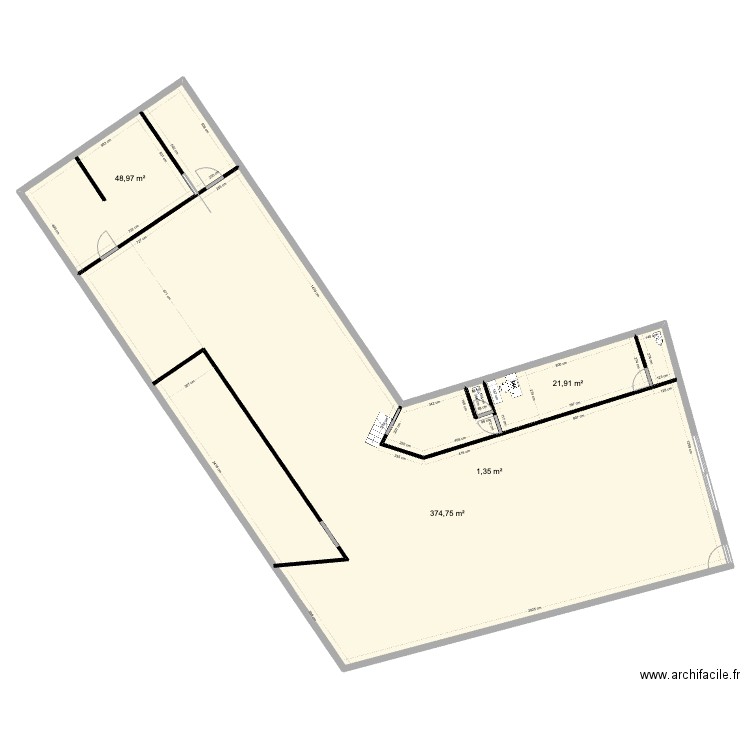 vrai plan . Plan de 4 pièces et 447 m2