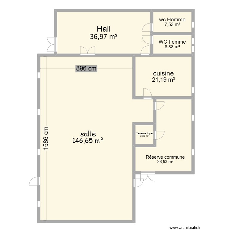 salle vsy. Plan de 7 pièces et 251 m2