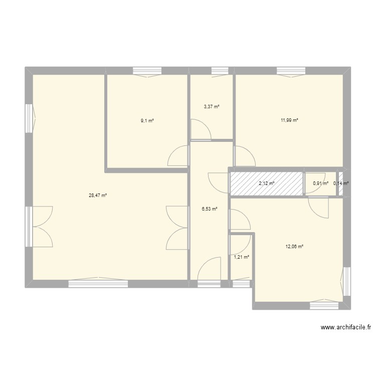 St pierre1. Plan de 10 pièces et 76 m2