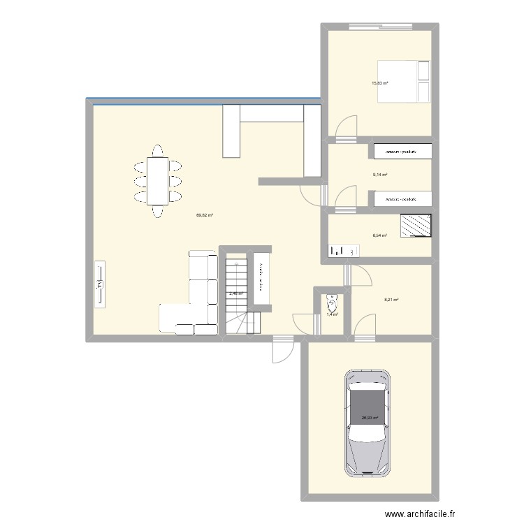 garage avancee. Plan de 8 pièces et 140 m2