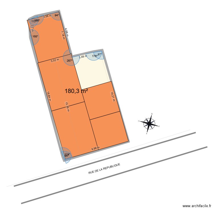 PLAN DE MASSE 2 - 155-156. Plan de 1 pièce et 180 m2