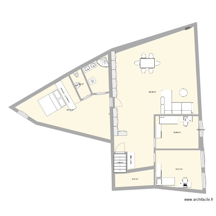 AppartL-1. Plan de 8 pièces et 118 m2