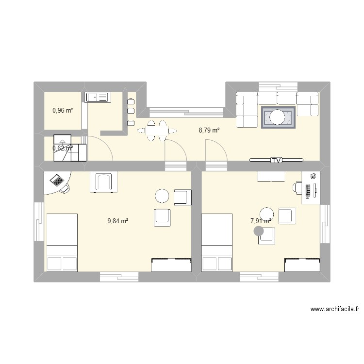 AMBOHIPANJA2. Plan de 5 pièces et 28 m2