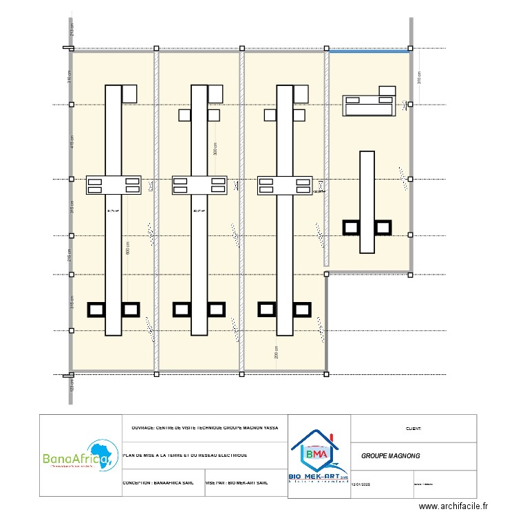 centre de viite technique2. Plan de 3 pièces et 298 m2