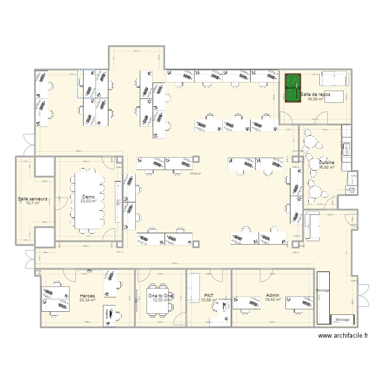 Bureau. Plan de 17 pièces et 343 m2