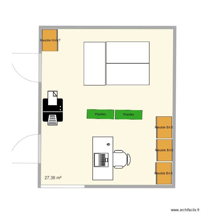 Salle de cour BAS. Plan de 1 pièce et 27 m2