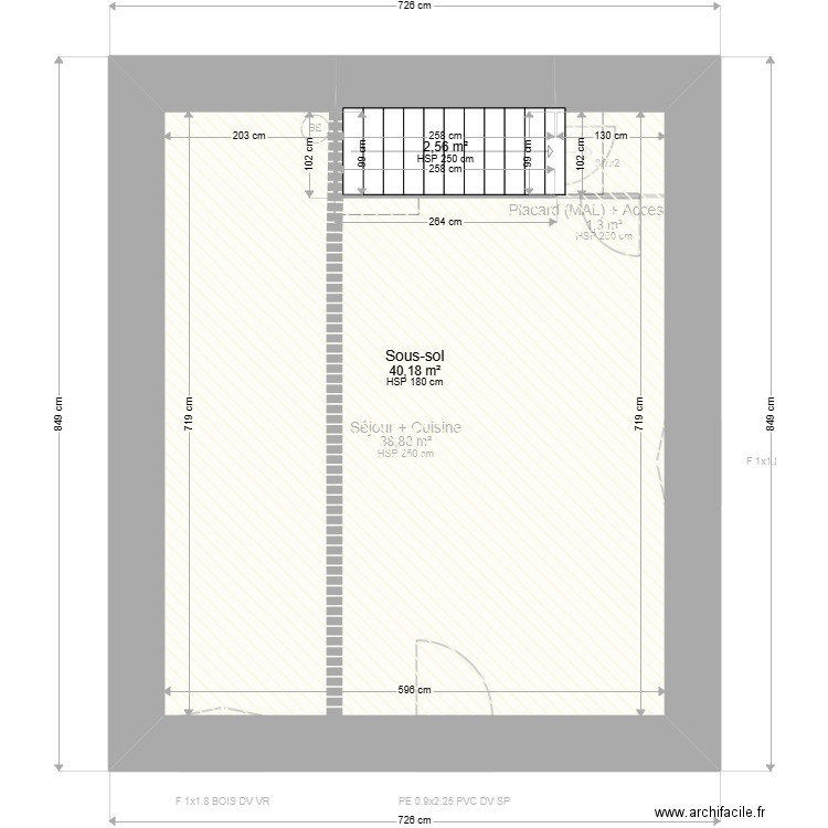 ML24016537. Plan de 10 pièces et 130 m2