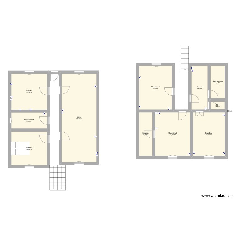 Maison. Plan de 12 pièces et 132 m2