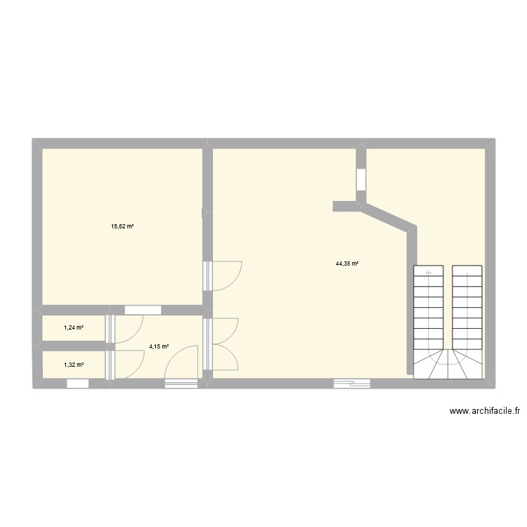 HAMOUD. Plan de 5 pièces et 70 m2