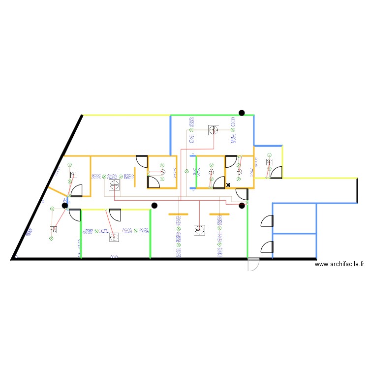 SD3.4. Plan de 12 pièces et 243 m2
