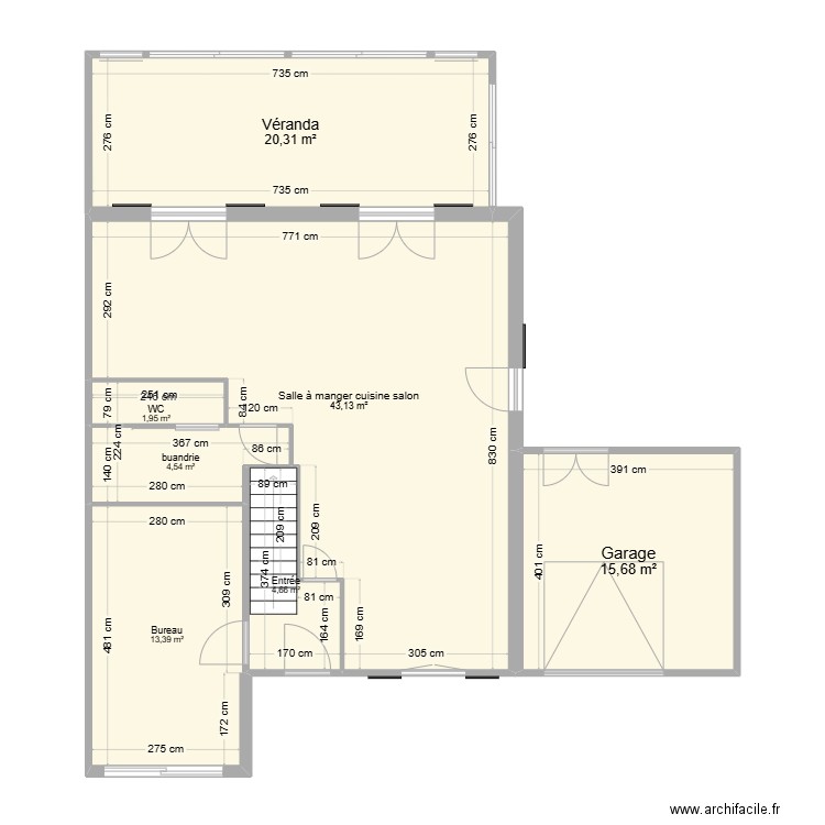 7rbm avec garage. Plan de 18 pièces et 224 m2