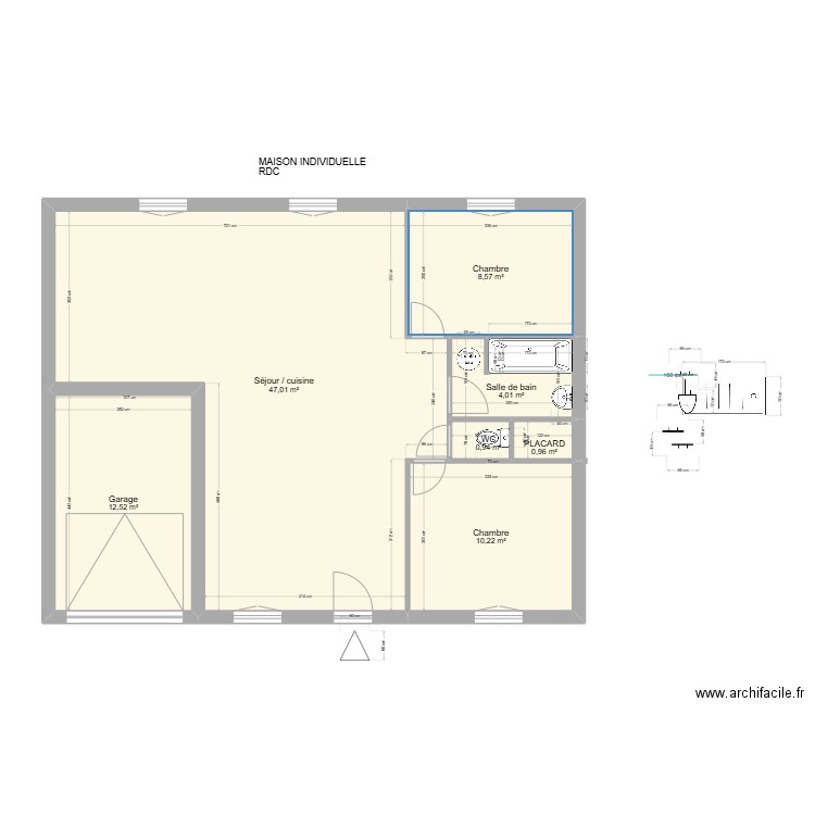 CHASSAGNE. Plan de 7 pièces et 84 m2