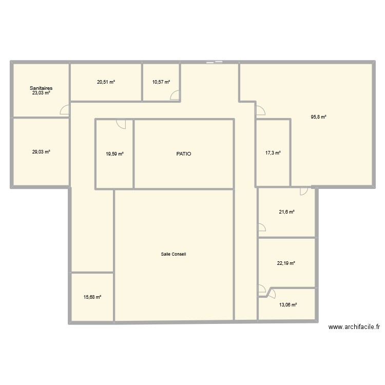 FM vierge. Plan de 13 pièces et 574 m2