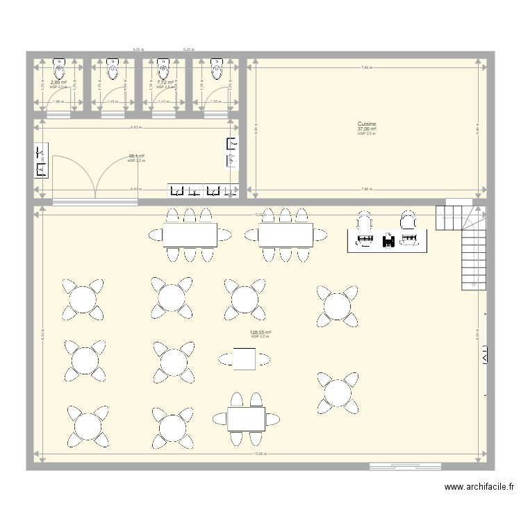 Restaurant et Selfie Room. Plan de 5 pièces et 194 m2