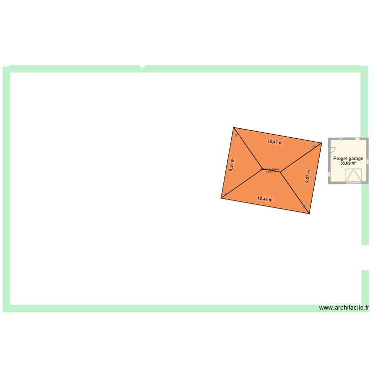 garage indépendant. Plan de 2 pièces et 155 m2