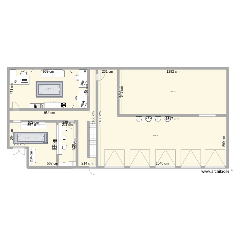 premiere étage. Plan de 5 pièces et 284 m2