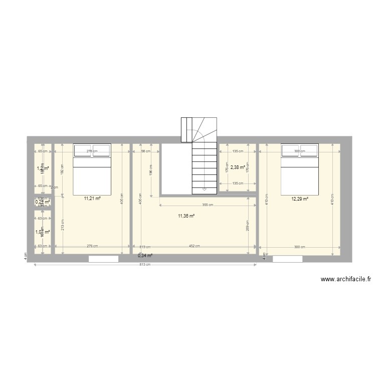 Combles. Plan de 0 pièce et 0 m2