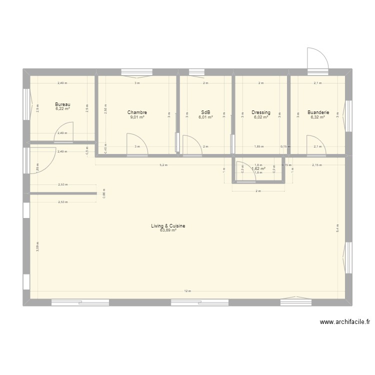 Maison Tarendol vide avec mesures. Plan de 0 pièce et 0 m2