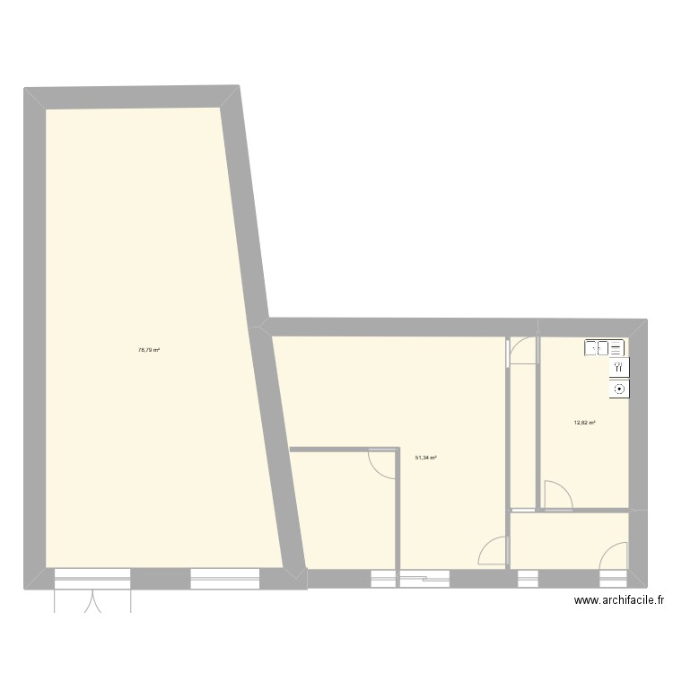 SAFFRES RDC. Plan de 3 pièces et 143 m2