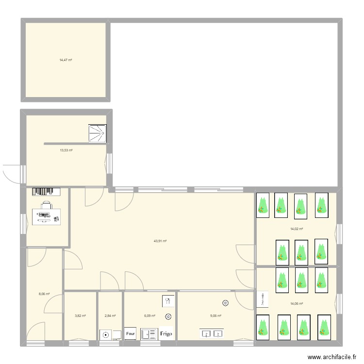 creche 2. Plan de 11 pièces et 136 m2