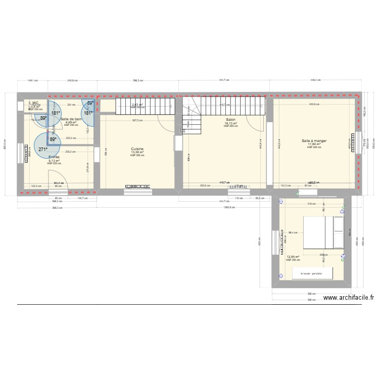 RDC f. Plan de 8 pièces et 80 m2