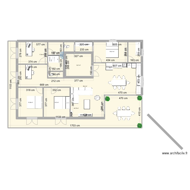 Maison 2. Plan de 8 pièces et 172 m2