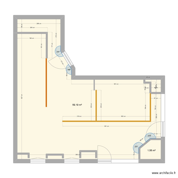 Amenagement. Plan de 2 pièces et 61 m2