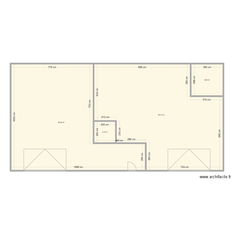 atelier. Plan de 4 pièces et 198 m2