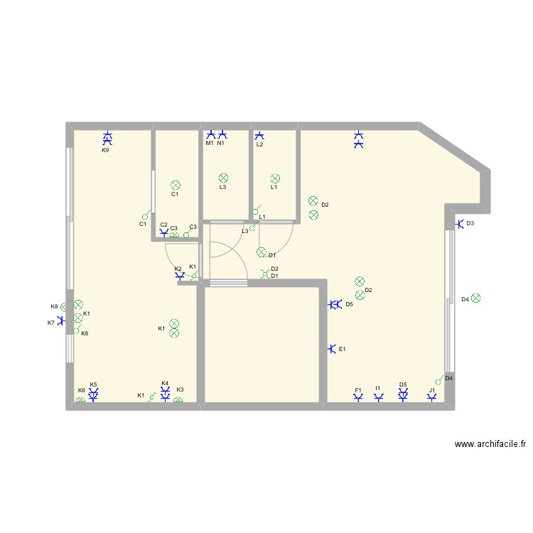 ET2 DREAPTA SPATE. Plan de 6 pièces et 44 m2