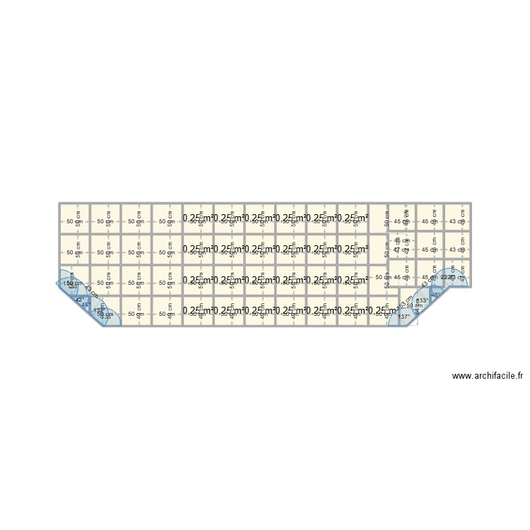 estrade. Plan de 53 pièces et 13 m2