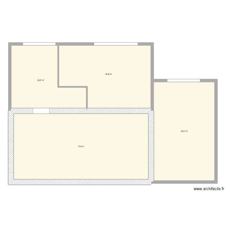 JVB total. Plan de 4 pièces et 196 m2