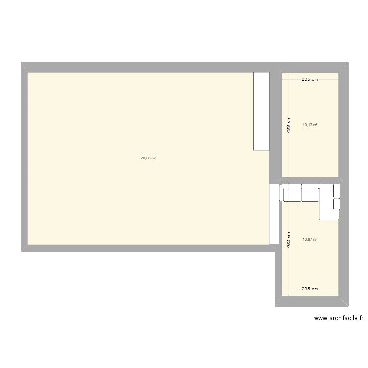 V2 coté jardin. Plan de 3 pièces et 92 m2