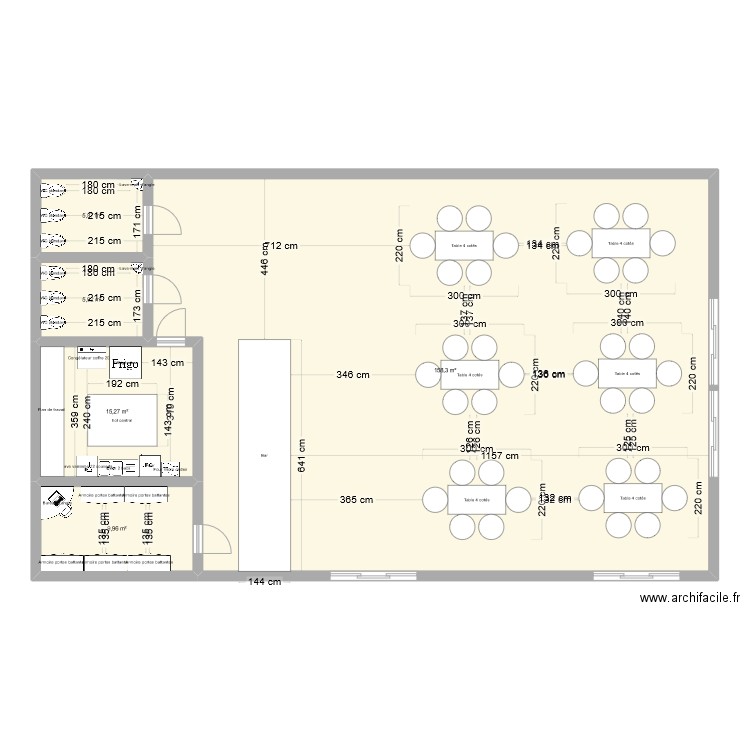 Evènementiel. Plan de 5 pièces et 195 m2