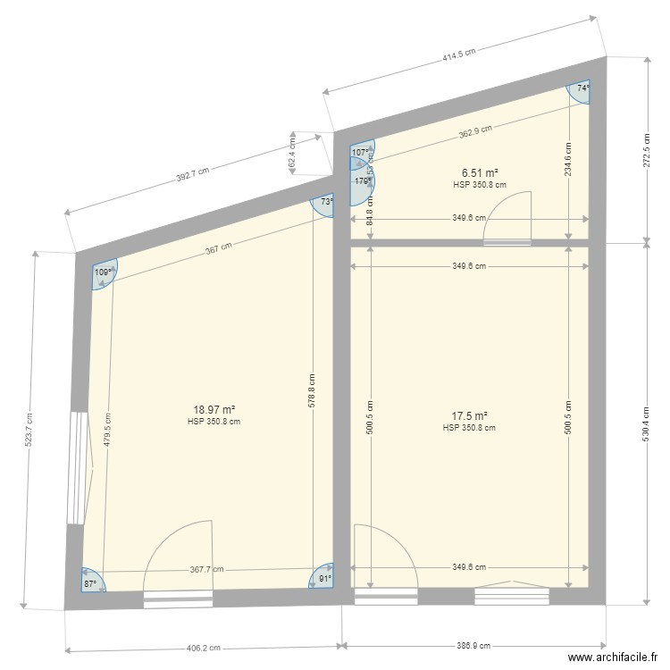 mairie. Plan de 3 pièces et 43 m2