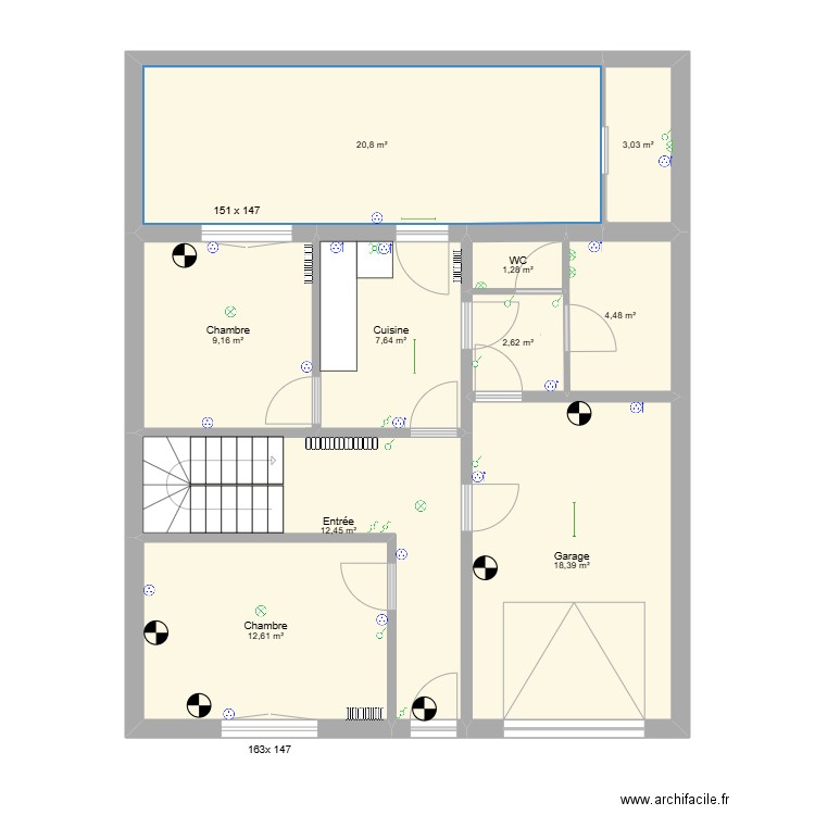 Maison - RDC isolation. Plan de 10 pièces et 92 m2