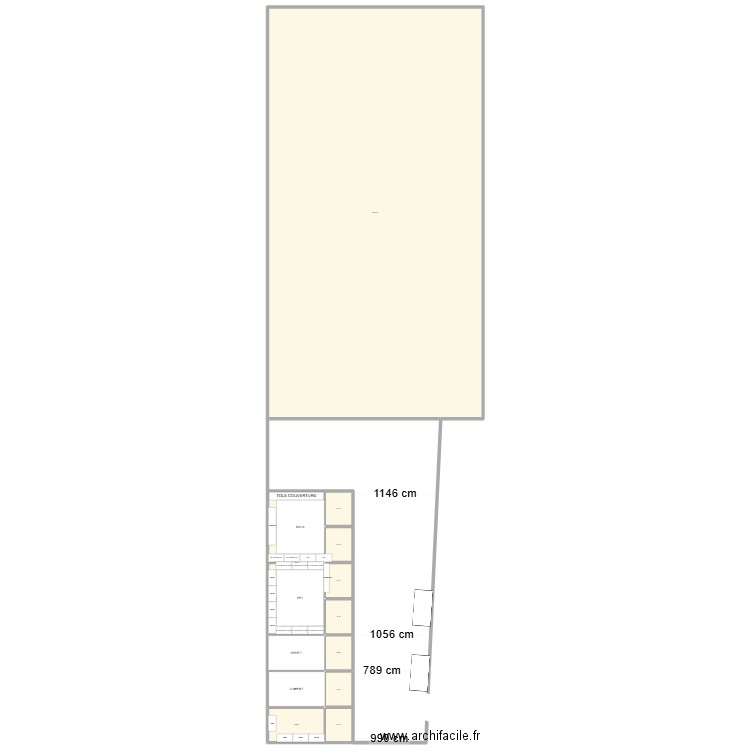 BATIMENT ARRIERE. Plan de 12 pièces et 2064 m2