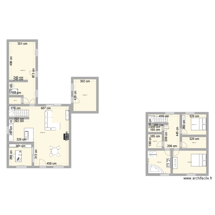 Plan 2025. Plan de 11 pièces et 151 m2