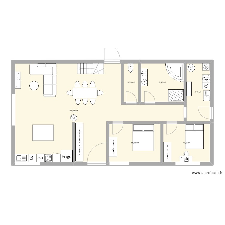 Etable version 2. Plan de 6 pièces et 104 m2