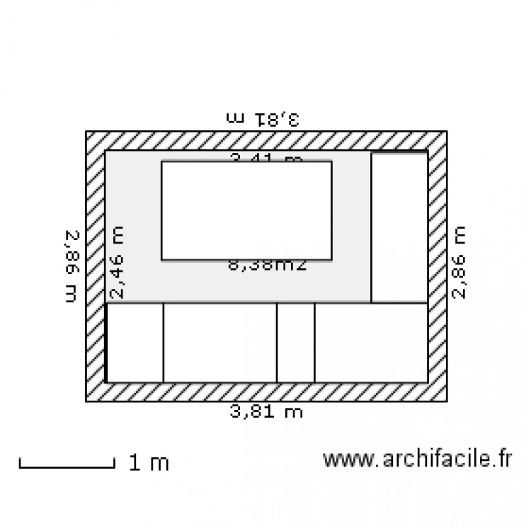 cuisine face. Plan de 0 pièce et 0 m2