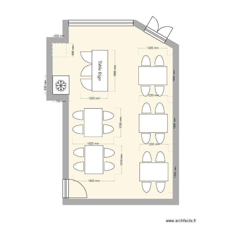 Ercan Dislad. Plan de 0 pièce et 0 m2